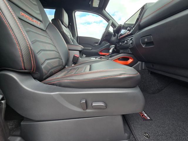 2025 Nissan Frontier PRO-4X:45084A