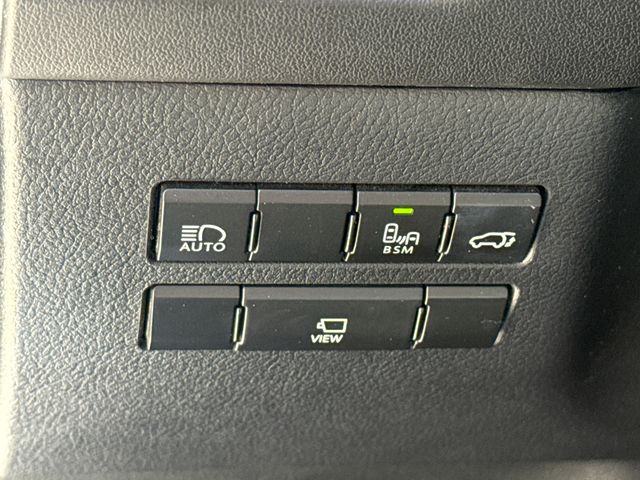 Used 2021 White Lexus 300 Base image 18