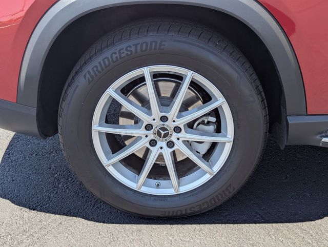 Used 2025 MANUFAKTUR Cardinal Red Metallic Mercedes-Benz GLE 450e image 8