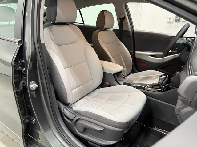 2022 Hyundai IONIQ Hybrid Blue photo
