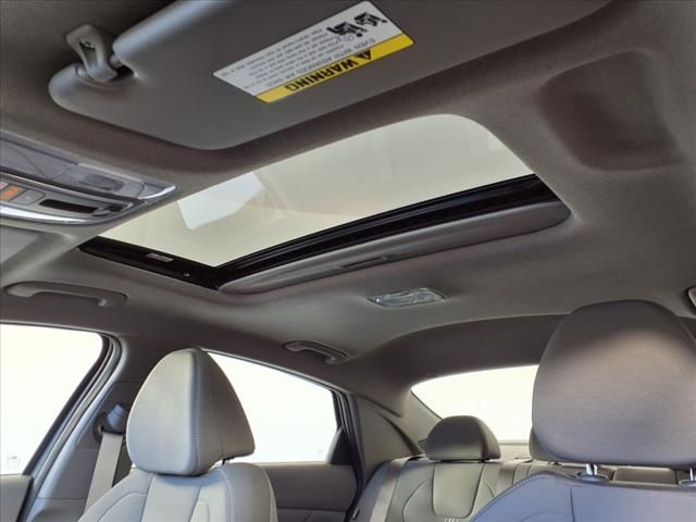 2025 Hyundai Elantra SEL Convenience photo