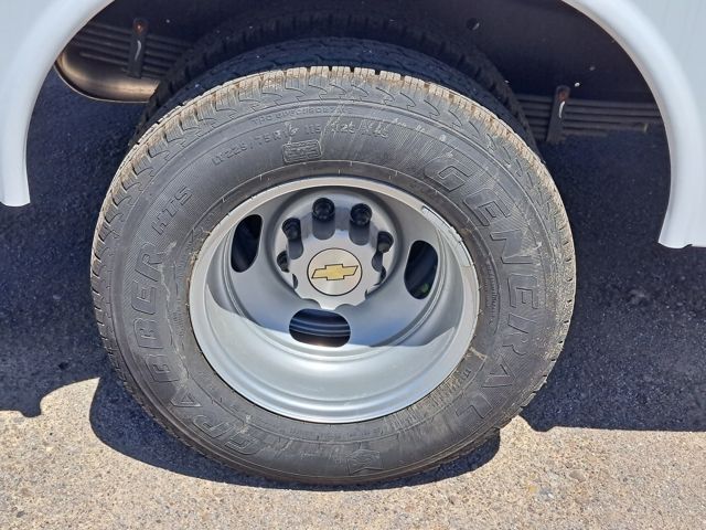 2025 Chevrolet Express 3500 Regular Cab DRW RWD Reading Service Utility Van for sale #S1100196 - photo 18