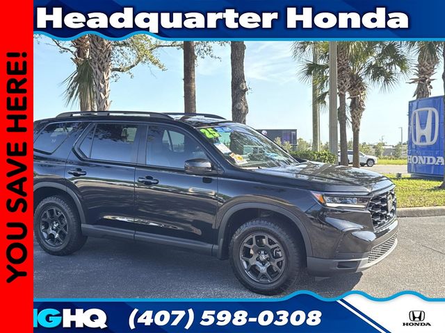 Crystal Black Pearl 2025 Honda Pilot SUV / Crossover All-Wheel Drive Automatic