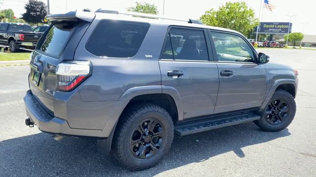 2021 Toyota 4Runner SR5 Premium 8