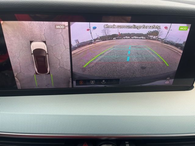 New 2025 White Nissan SL image 15