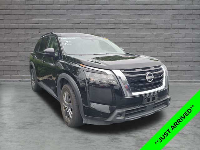 2024 Nissan Pathfinder SV FWD