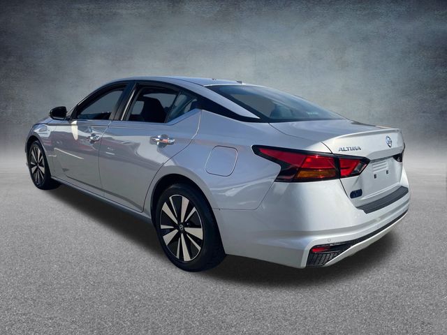 2022 Nissan Altima 2.5 SV 9