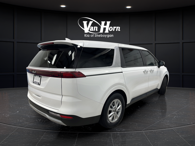 Used 2024 White Kia LX image 7