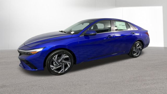 Used 2025 Hyundai Elantra Hybrid For Sale in Indianapolis, IN