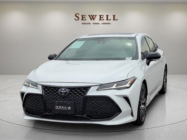 White (Wind Chill Pearl) 2019 Toyota Avalon Touring FWD Sedan Front-Wheel Drive 8-Speed Automatic