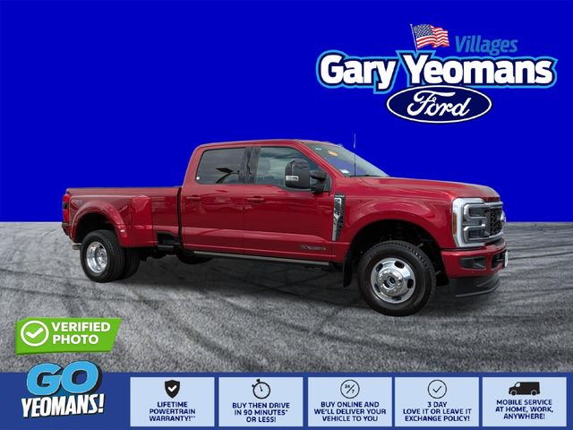 Ruby Red Metallic 2026 Ford F-350 Super Duty Platinum Crew Cab LB DRW 4WD Pickup Truck Four-Wheel Drive Automatic