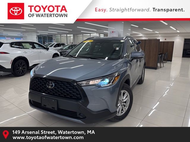2023 Toyota Corolla Cross LE AWD