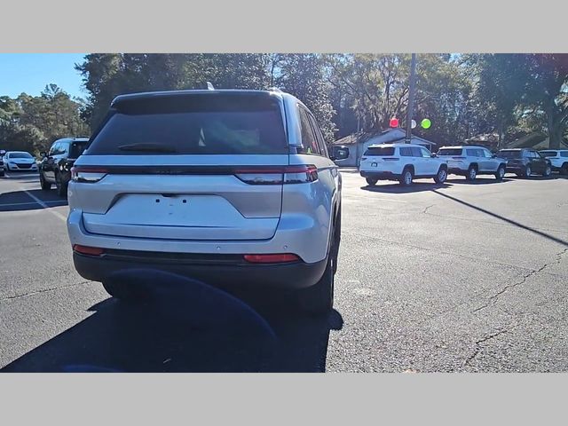 2025 Jeep Grand Cherokee Altitude X 4x2