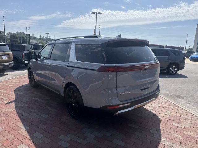 Used 2024 Kia Carnival Van