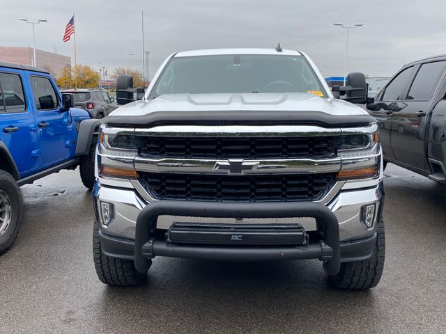 2017 Chevrolet Silverado 1500 LT 4