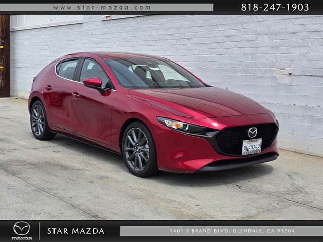 Soul Red Crystal Metallic 2019 Mazda MAZDA3 Preferred Hatchback FWD Hatchback Front-Wheel Drive 6-Speed Automatic