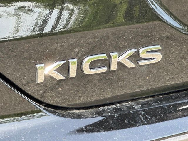 2024 Nissan Kicks SV 21