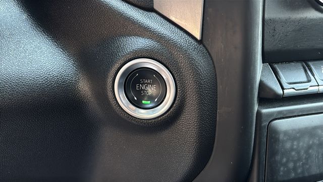Used 2024 Blue Chevrolet Custom image 27