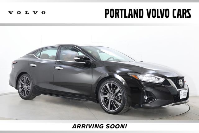 Super Black 2019 Nissan Maxima Platinum FWD Sedan Front-Wheel Drive Continuously Variable Transmission