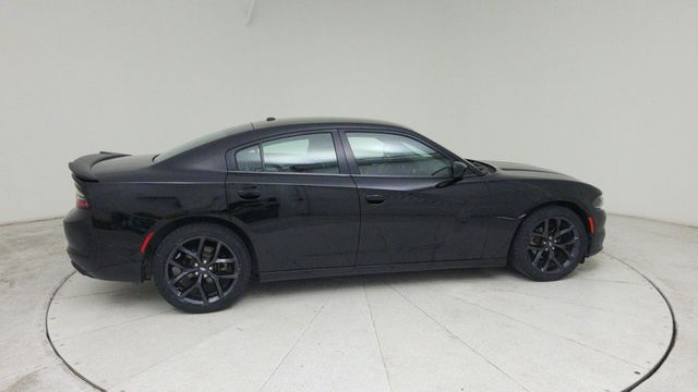 2022 Dodge Charger SXT - 5