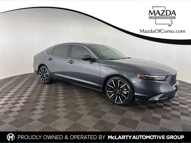 2025 Honda Accord Hybrid Touring FWD