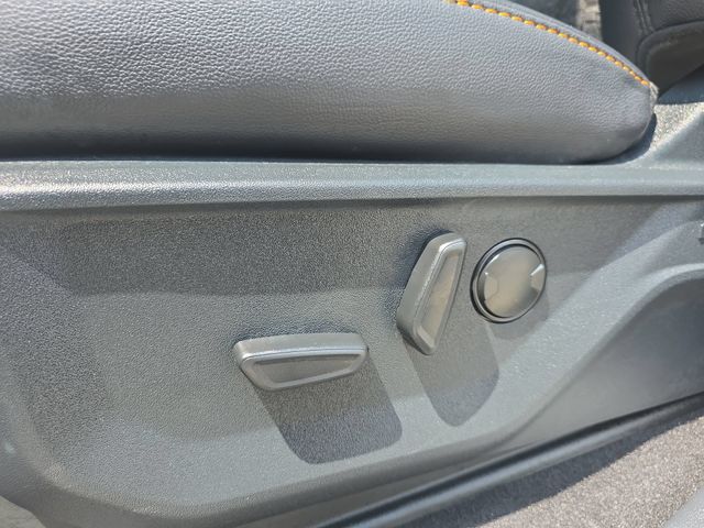 Used 2025 Agate Black Metallic Ford Tremor image 30