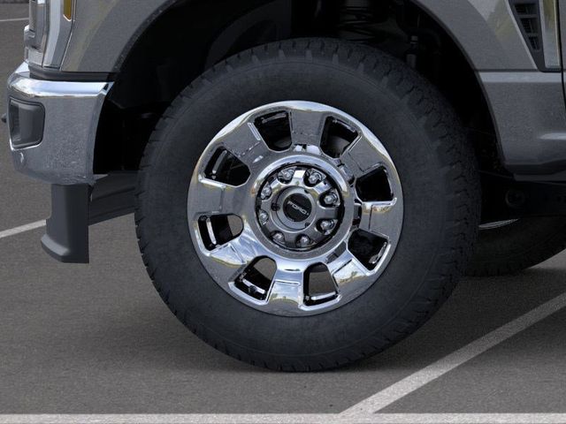 New 2026 Gray Ford Lariat image 19