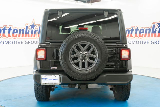 Used 2024 Jeep Wrangler SUV