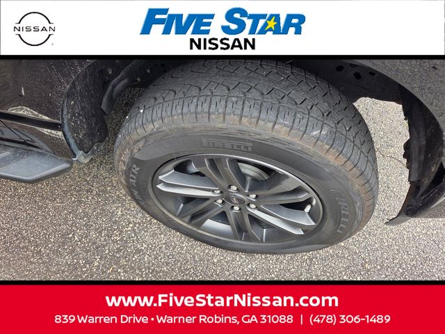 Used 2021 Black Ford XLT image 16