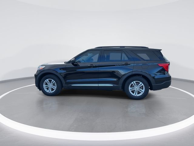 Used 2022 Black Ford XLT image 4