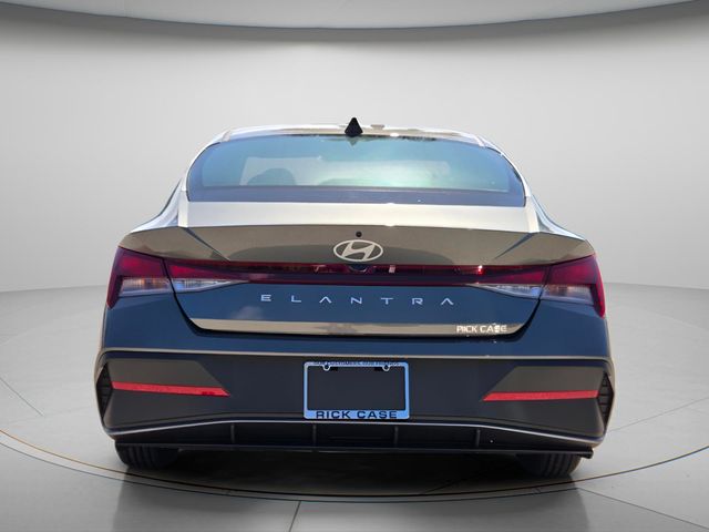 2026 Hyundai Elantra - $22,659