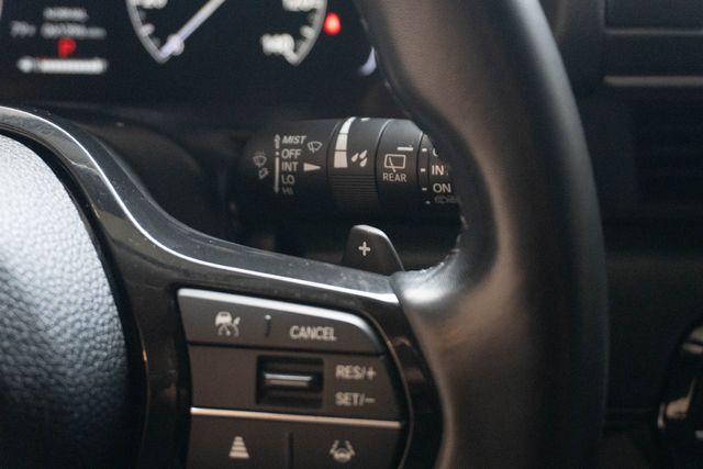 Used 2025 Honda Pilot SUV