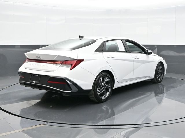 2024 Hyundai Elantra SEL 8