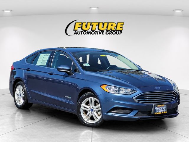 Blue Metallic 2018 Ford Fusion Hybrid SE FWD Sedan Front-Wheel Drive Continuously Variable Transmission