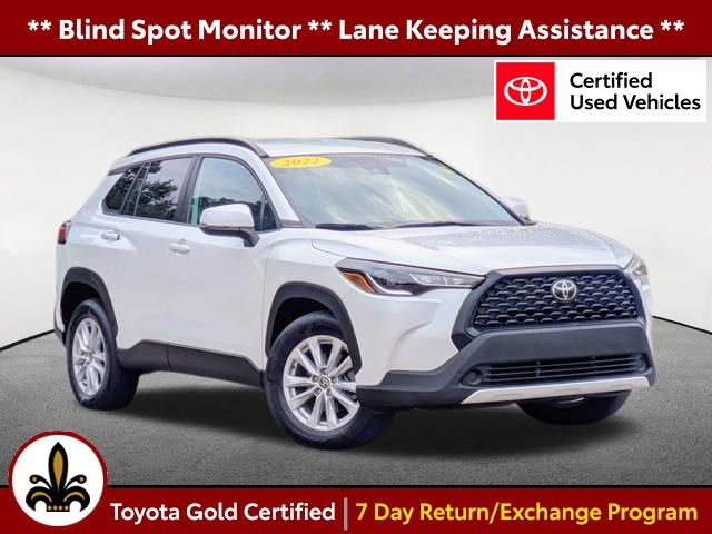 White (Wind Chill Pearl) 2022 Toyota Corolla Cross SUV / Crossover All-Wheel Drive Continuously Variable Transmission