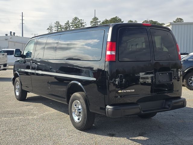2025 Chevrolet Express 3500 LS:C02507