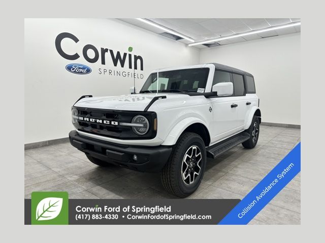 2026 Ford Bronco Outer Banks 4-Door 4WD