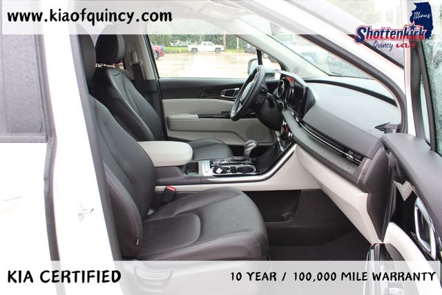 Used 2024 Kia Carnival Van