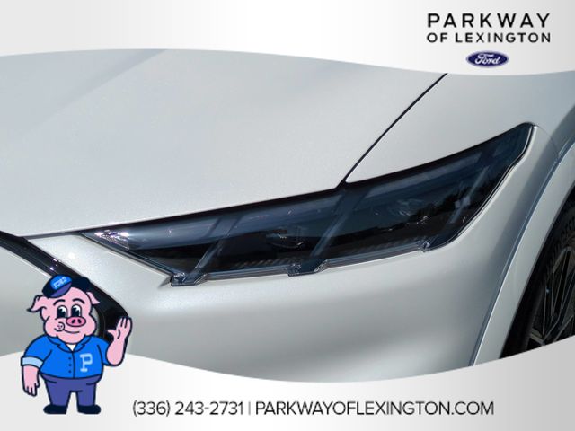 New 2026 White Ford Premium image 9