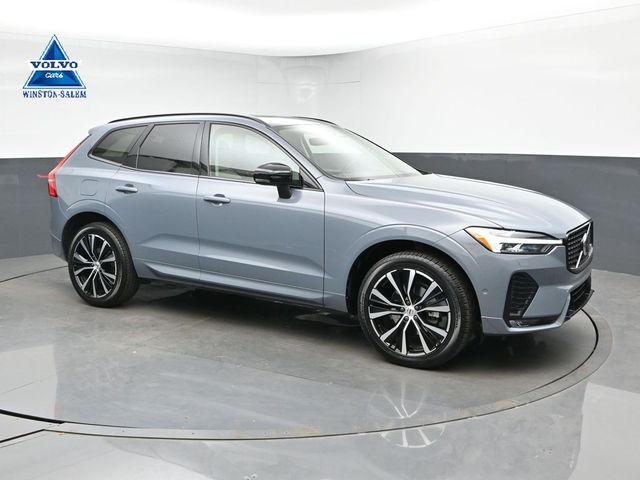 Thunder Gray Metallic 2023 Volvo XC60 B5 Ultimate Dark Theme AWD SUV / Crossover All-Wheel Drive Automatic