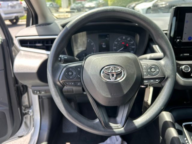 2024 Toyota Corolla LE - Photo 15