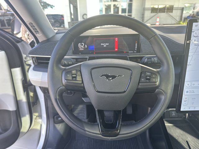 Used 2023 White Ford Premium image 15