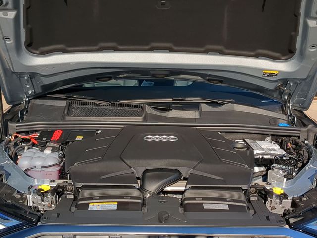 new 2026 Audi Q7 car, priced at $72,040