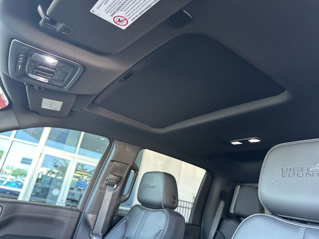 Used 2023 White Chevrolet High Country image 22