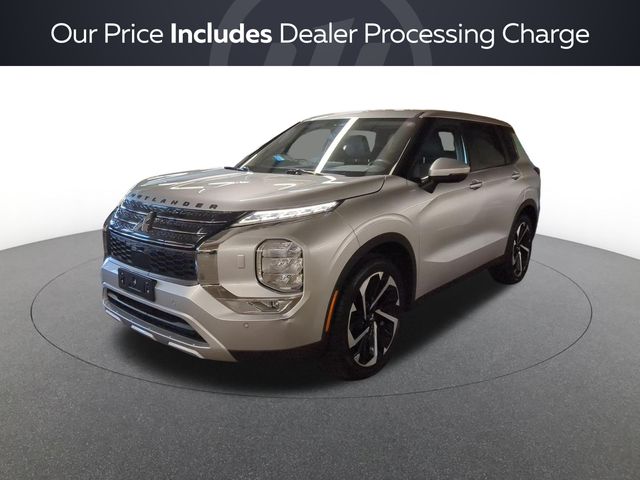 Silver Alloy 2022 Mitsubishi Outlander SUV / Crossover All-Wheel Drive Continuously Variable Transmission