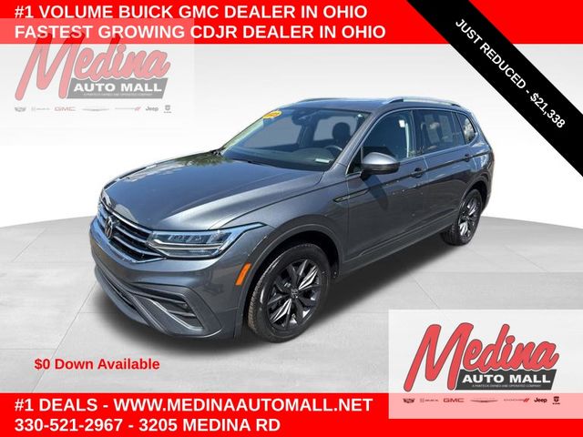 Platinum Gray Metallic 2023 Volkswagen Tiguan SUV / Crossover Front-Wheel Drive 8-Speed Automatic