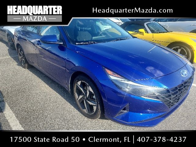 Intense Blue 2023 Hyundai Elantra SEL FWD Sedan Front-Wheel Drive Continuously Variable Transmission