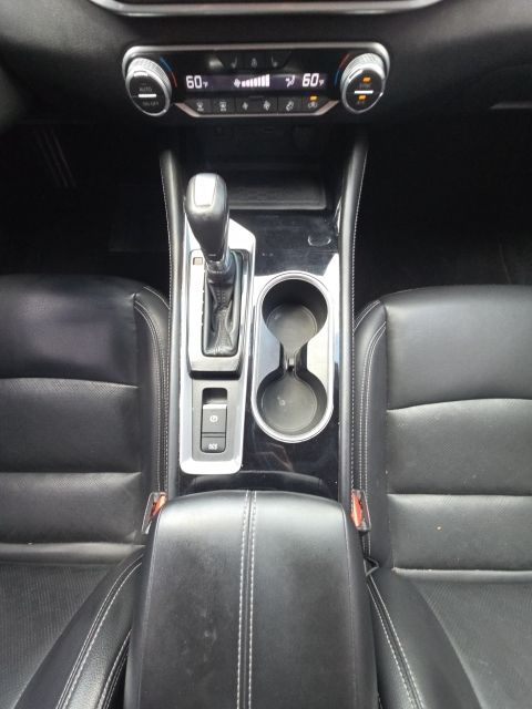 2023 Nissan Altima 2.5 SL:B01854