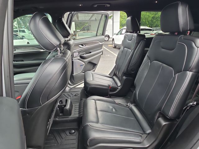 Used 2024 Silver Jeep Overland image 16