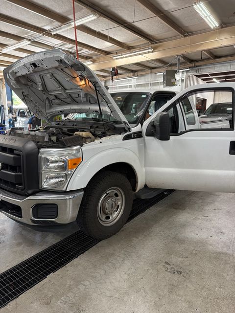  2011 Ford F-250 Super Duty XL SuperCab   